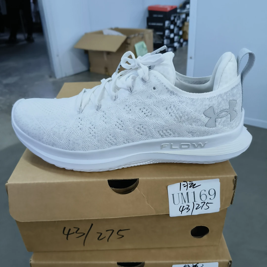 断码运动鞋-安德玛-UM169