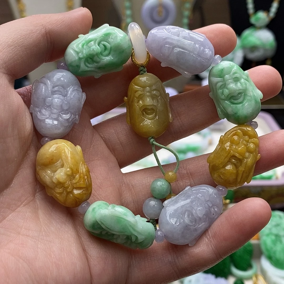 翡翠未镶嵌颈饰手链