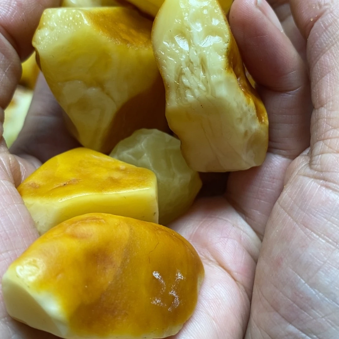 定制琥珀未镶嵌M**T传世琥珀蜜蜡定制