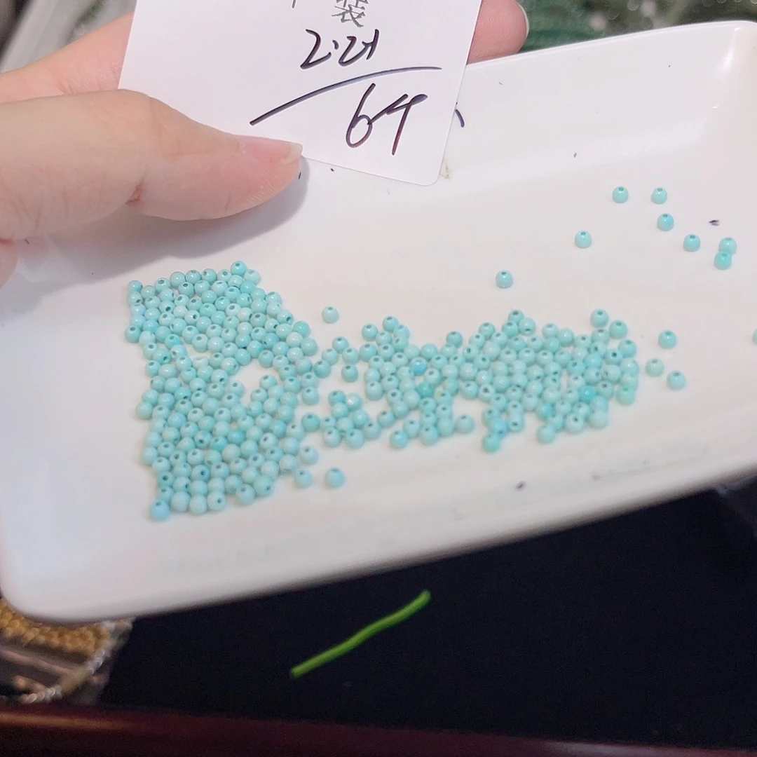 未镶嵌珠宝半成品水晶28 。