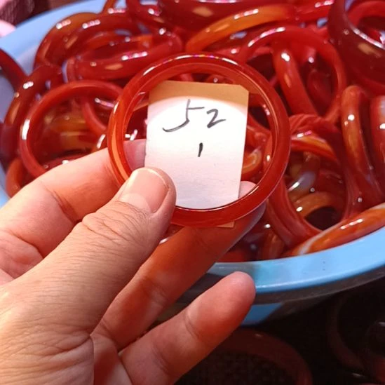 玛瑙/玉髓未镶嵌手镯