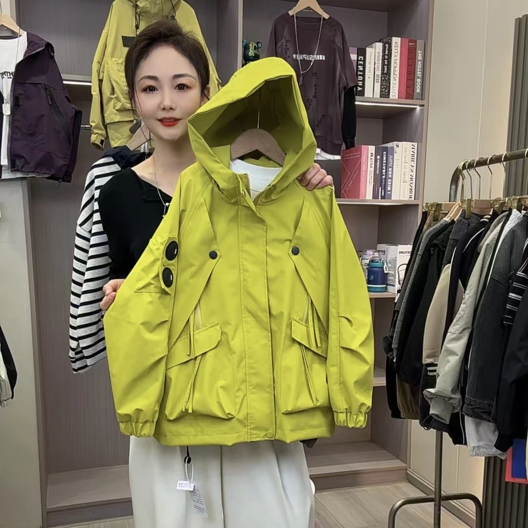 2025秋季男童时尚洋气韩版设计师定制款冲锋衣外套【发财绿】