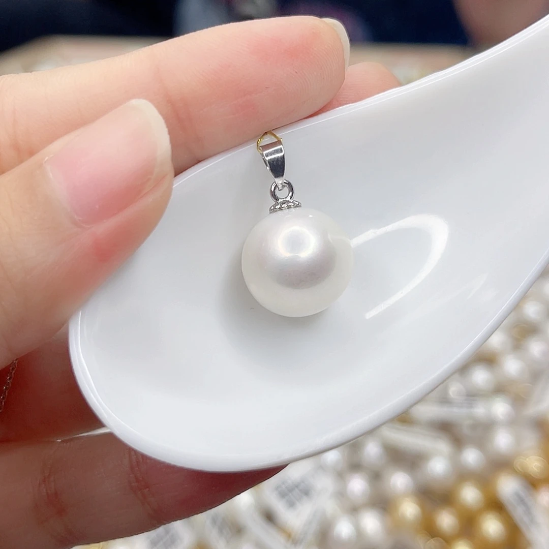 淡水珍珠合金吊坠(赠链)