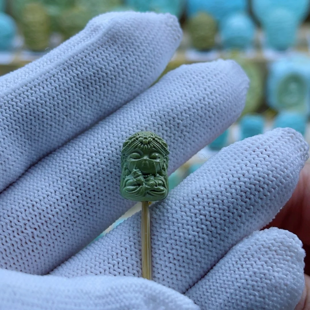 绿松石未镶嵌珠宝奇石