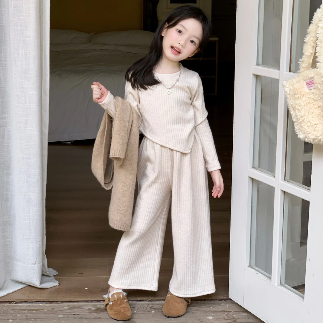 小思家2025秋季新款女童套装韩版洋气时髦针织打底衫阔腿裤两件套