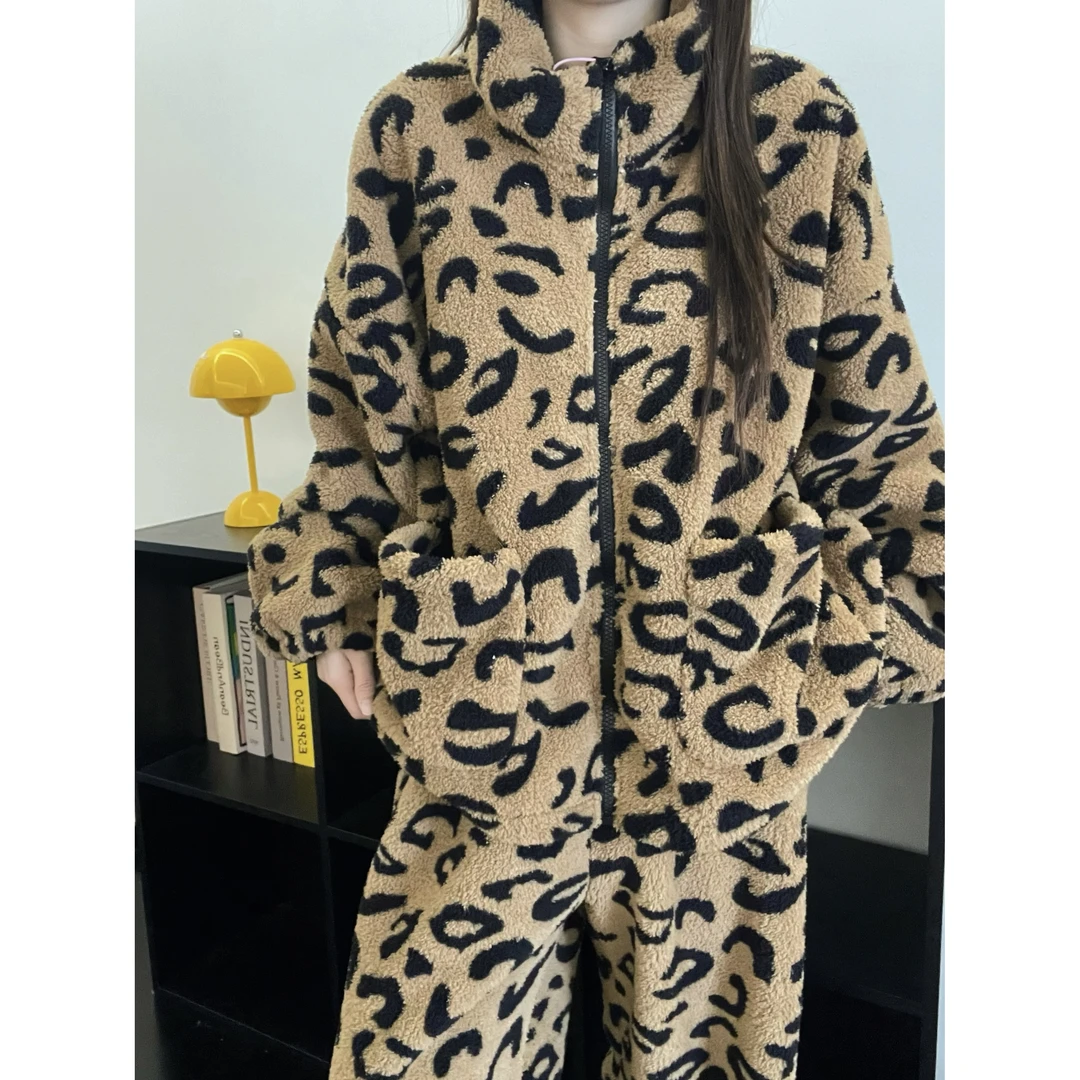韩系慵懒高级感豹纹珊瑚绒睡衣女秋冬季新款保暖休闲家居服套装