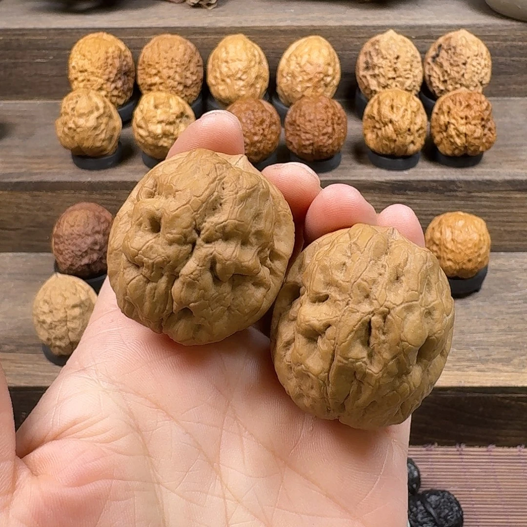 陈***野吊坠文玩核桃19金蟾疙瘩包39尺寸