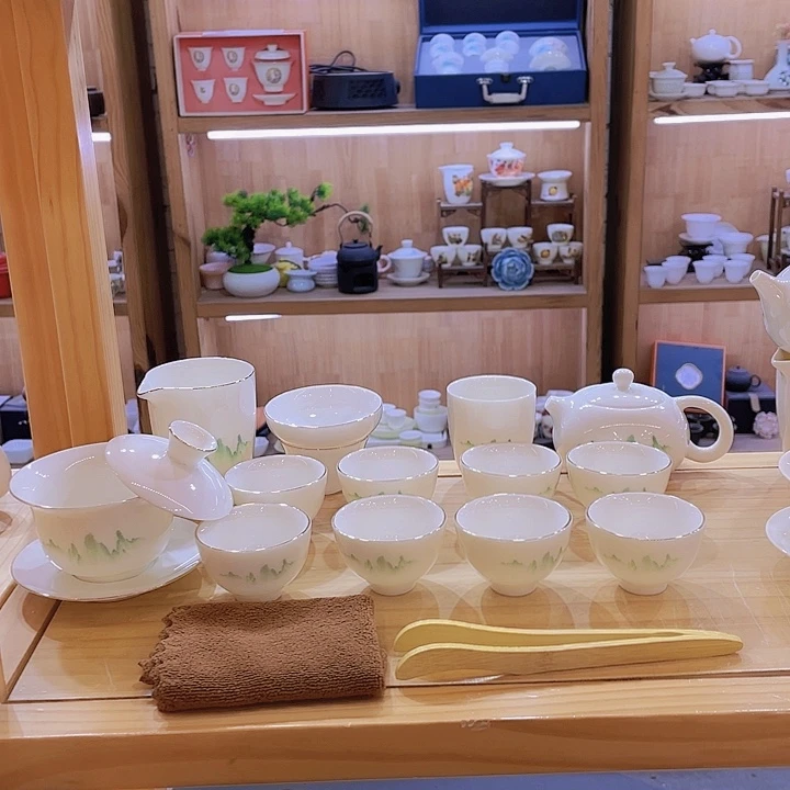 绿水青山羊脂玉套装套装