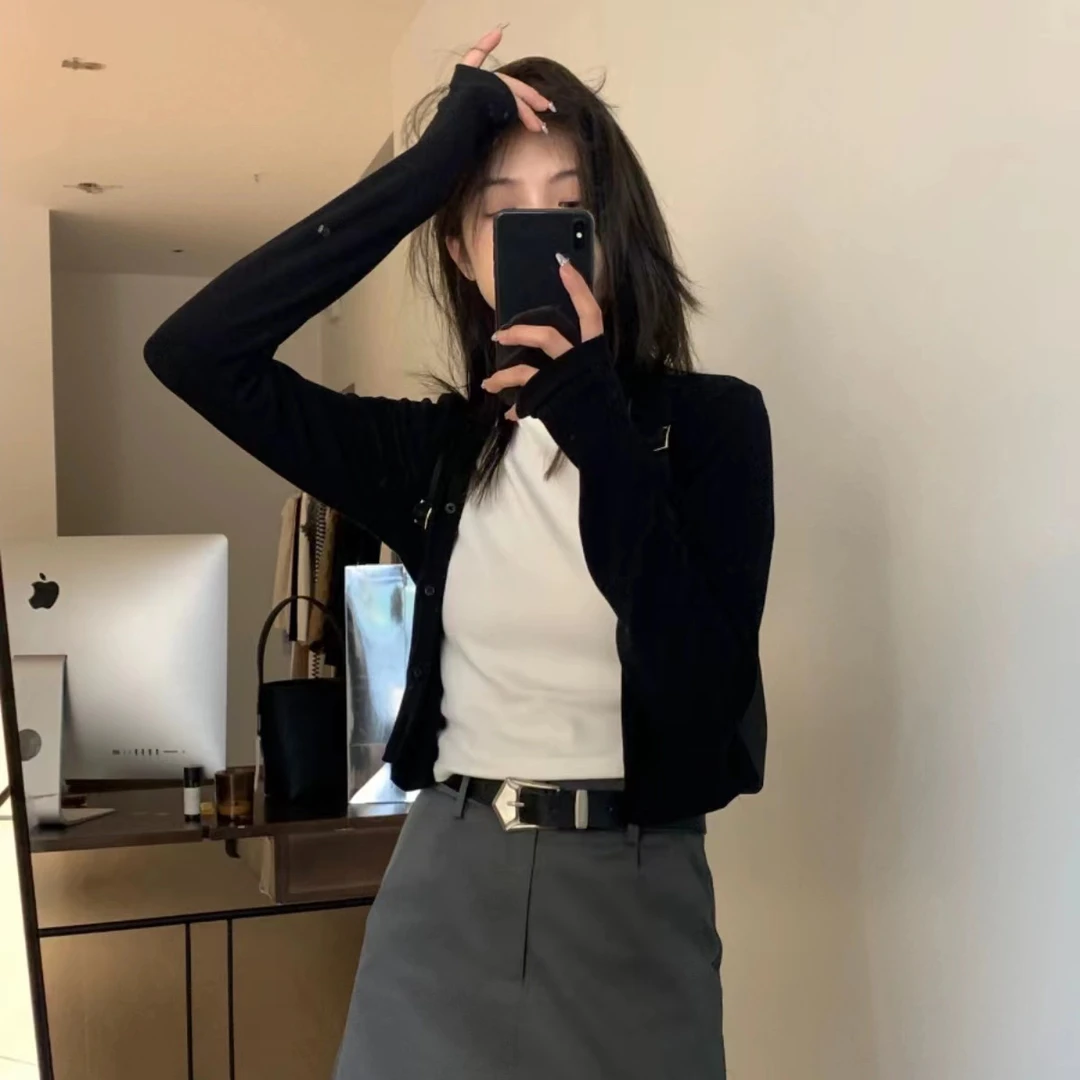 软妹开衫 时尚休闲显瘦针织上衣