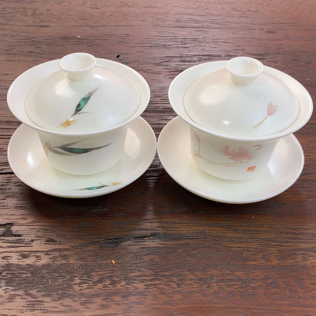 两淘撇口马蹄素烧三才盖碗