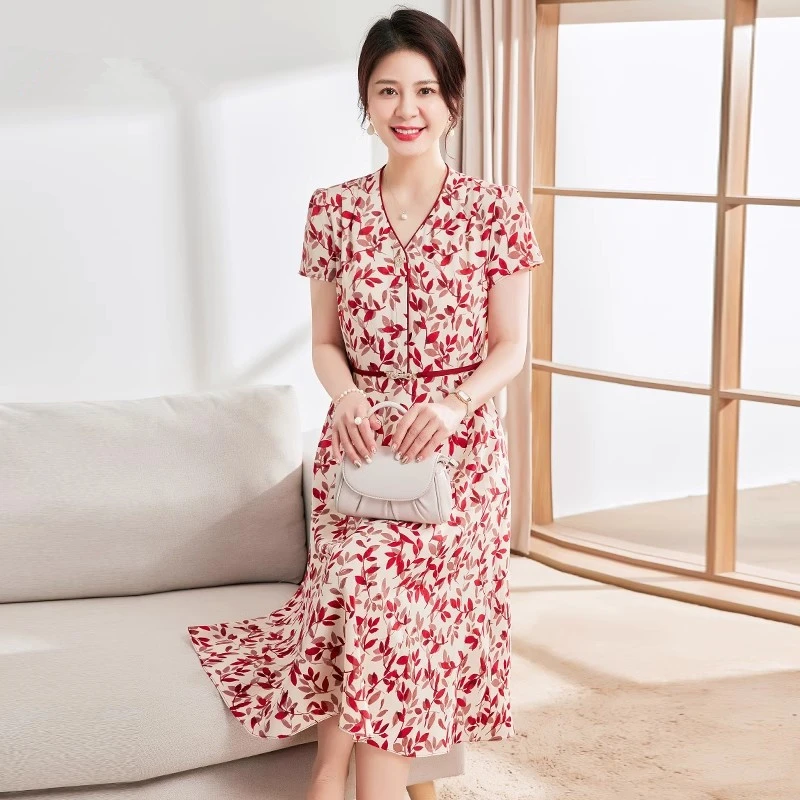 中年妈妈夏装连衣裙2025新款中老年女装夏季时尚雪纺宴会连衣裙