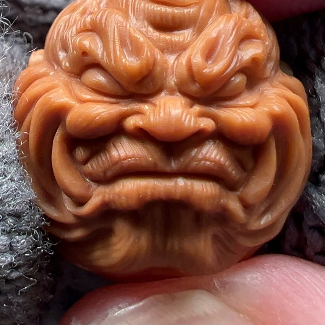 1.8尺寸苏造重工级火焰獠牙