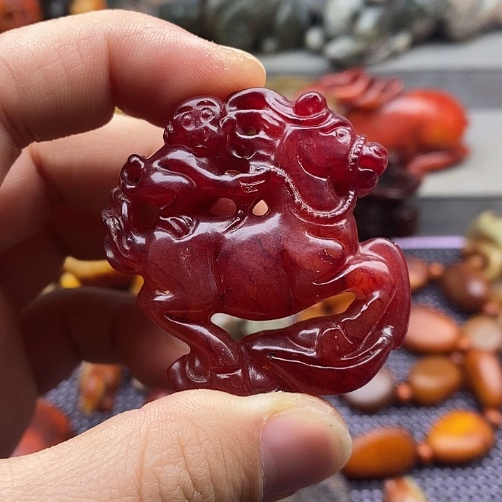 未镶嵌蛇纹石玉颈饰