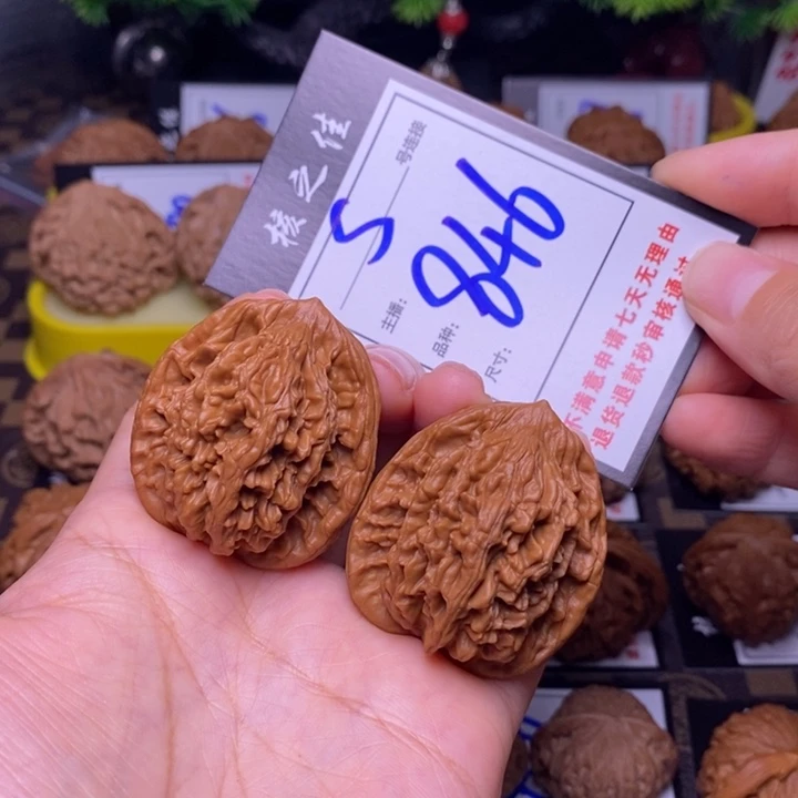 吊坠文玩核桃40麦虎846