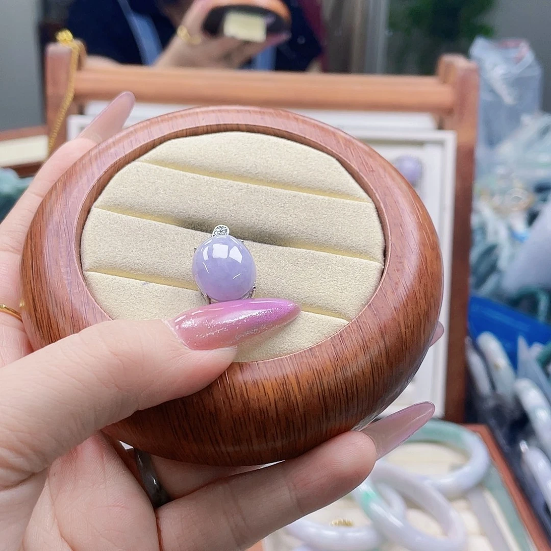 翡翠未镶嵌颈饰天然翡翠Ａ货