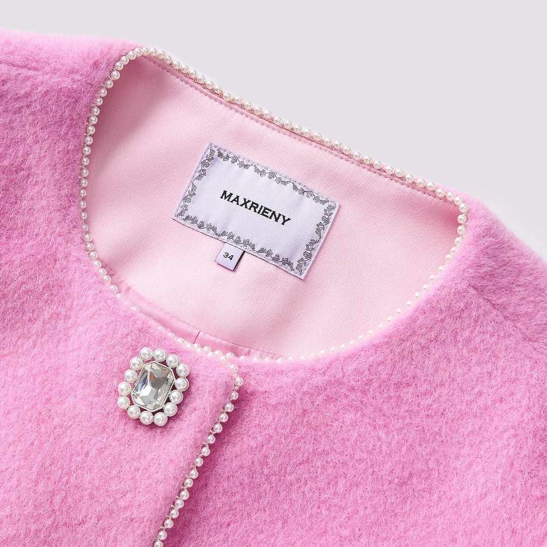 浪漫优雅芭比粉钉珠钻扣毛呢外套