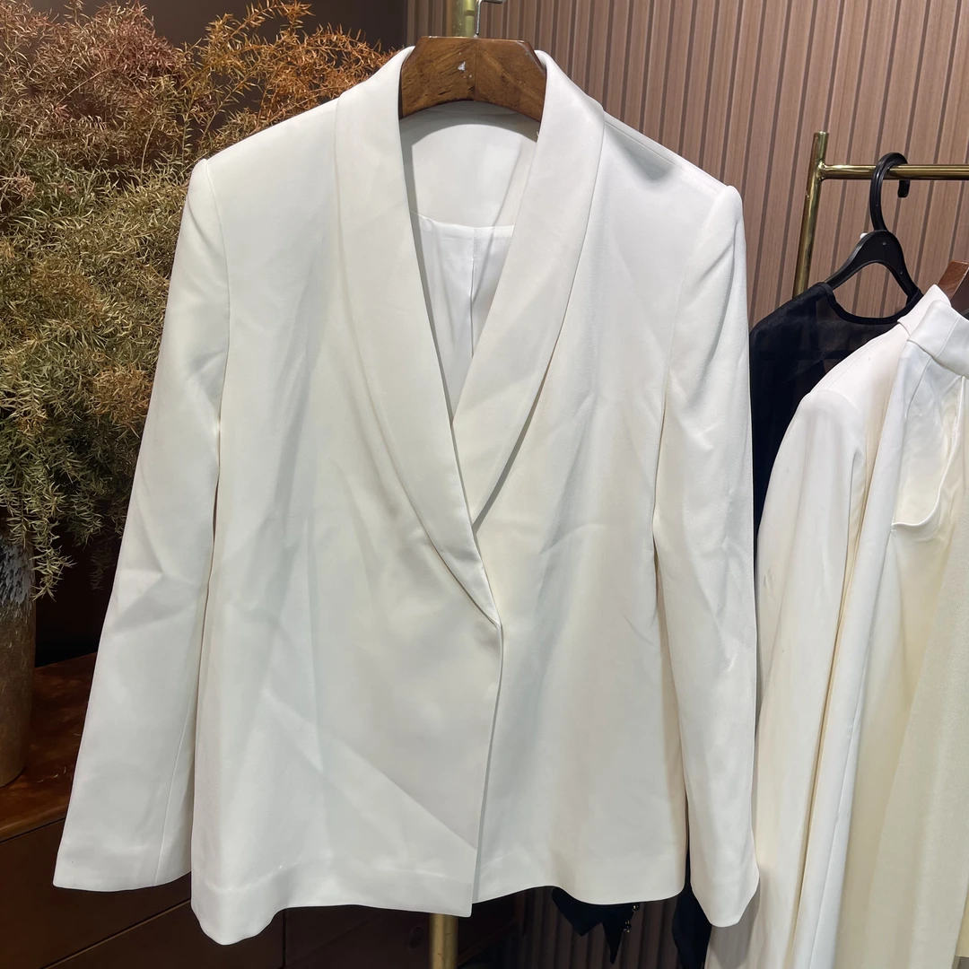 高级感缎面V领白色衬衫女设计感小众宽松通勤气质外套WT-032