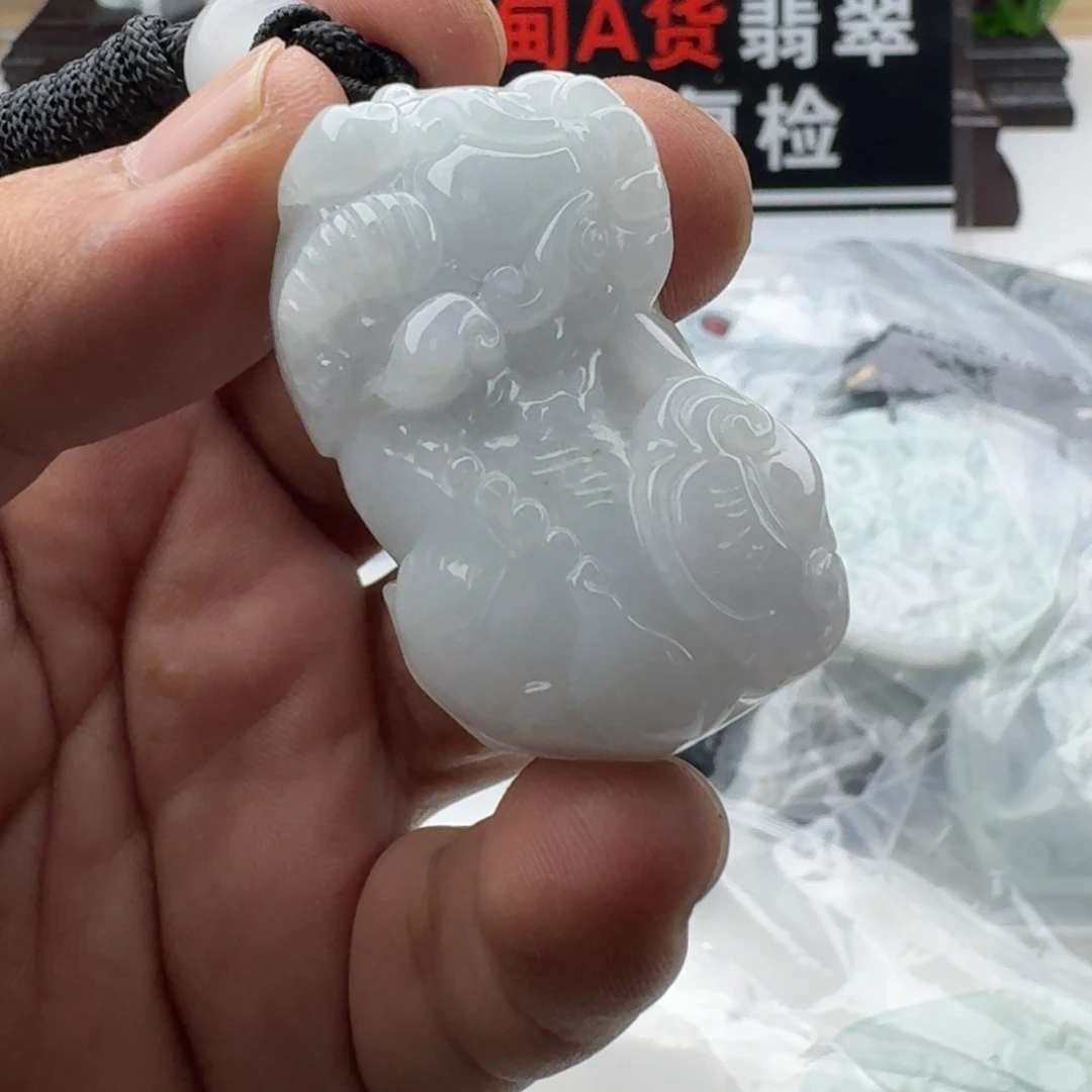颈饰未镶嵌翡翠天然缅甸A货翡翠