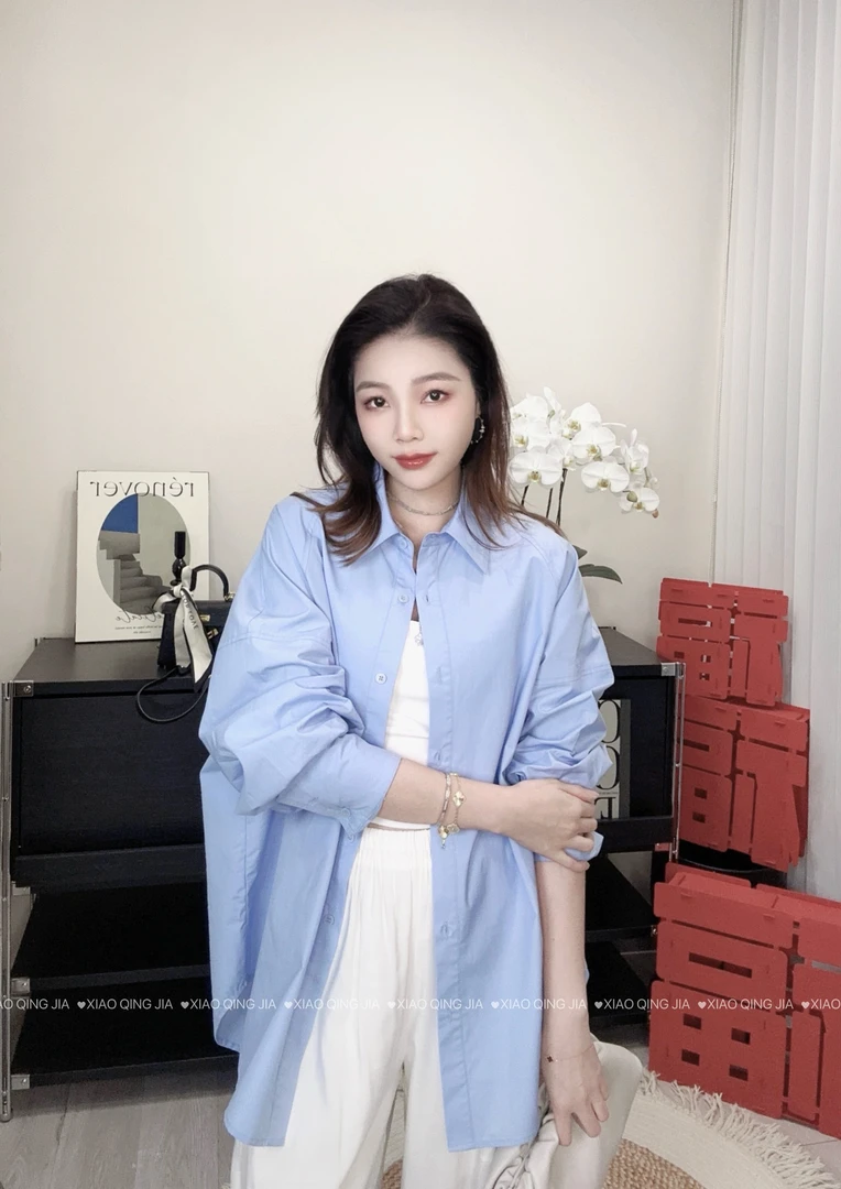 bf风极简白色衬衫浅蓝色衬衫百搭阔版百搭时尚通勤上衣纯色宽松