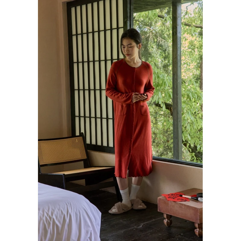 【海城朵朵专属】朵朵可可 252-198 女长款半高领针织衫气质纯色