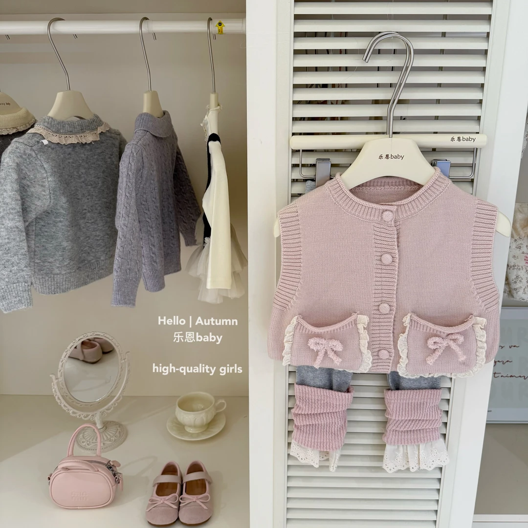 【乐恩童装】原创设计秋冬女童粉色蝴蝶结马甲灰拼粉打底裤两件套装