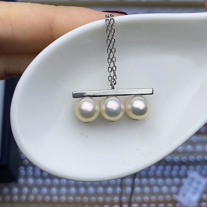 银S925镶嵌淡水珍珠吊坠(赠链)7m无核