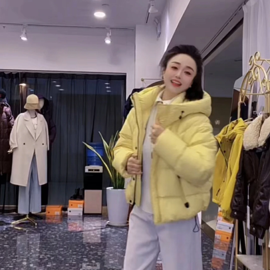 高品欧货泡芙连帽羽绒服《自然风》