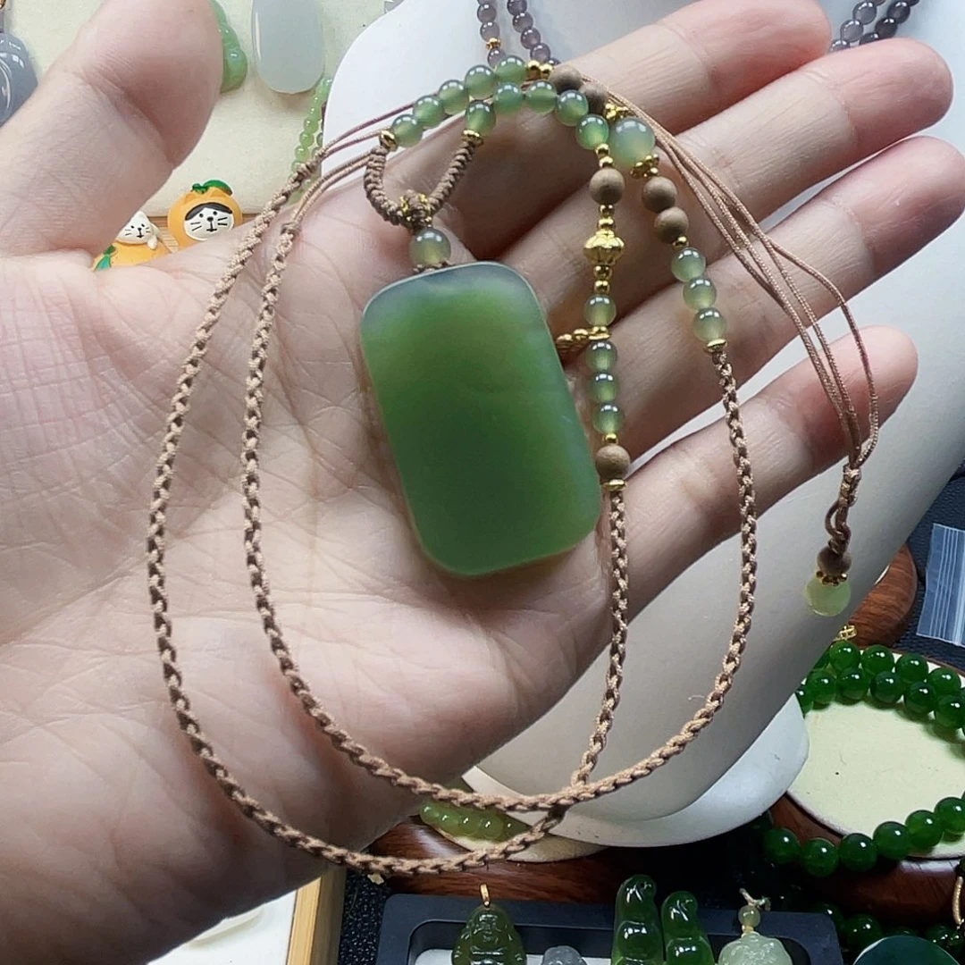 小****和田玉未镶嵌吊坠(不含链)