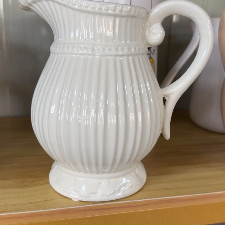 好看的花瓶赶紧搂