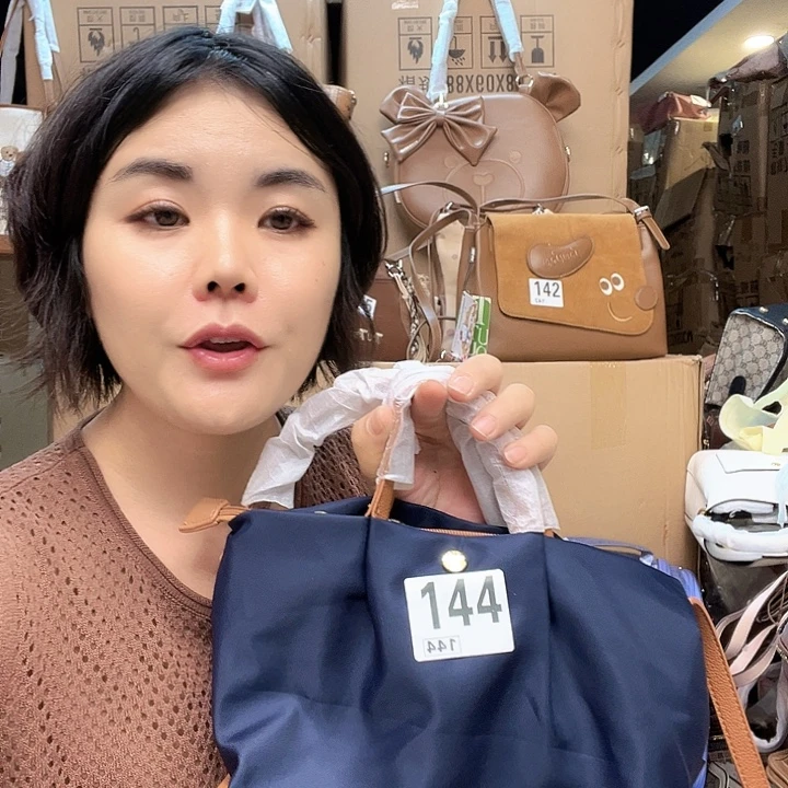 PVC包包包包包包包包