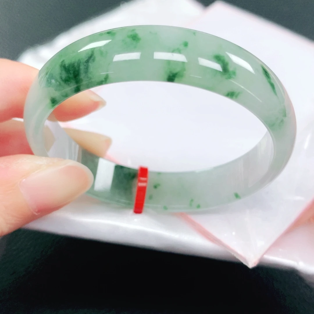 未镶嵌手镯翡翠48圈