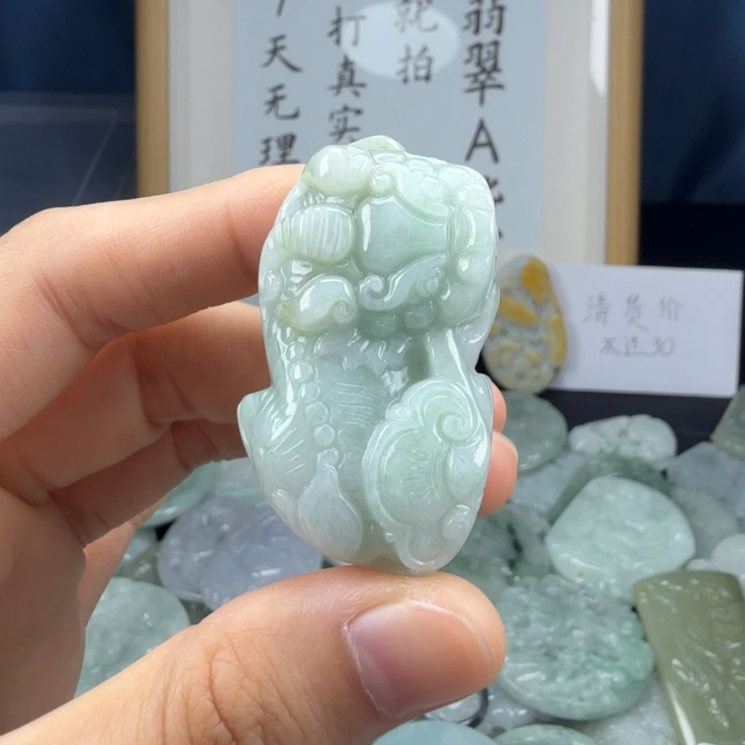 颈饰未镶嵌翡翠翡翠