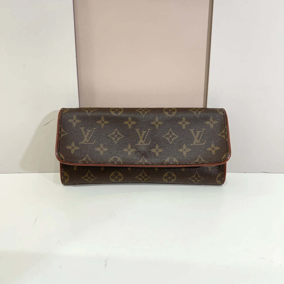 95新 LouisVuitton/路易威登 lv老花翻盖长款法棍手拿包 cj5329