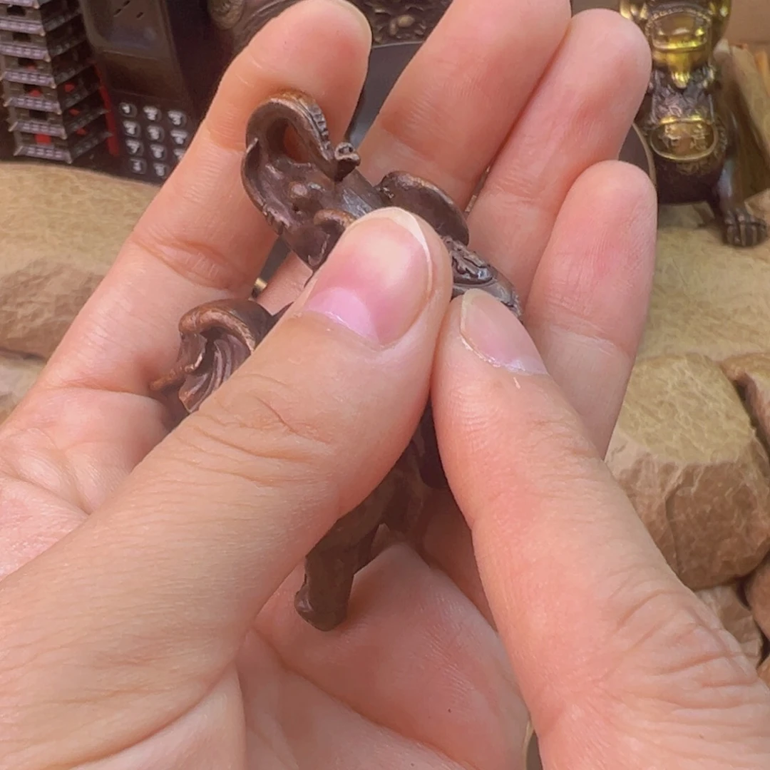 真便宜！精美铜器摆件