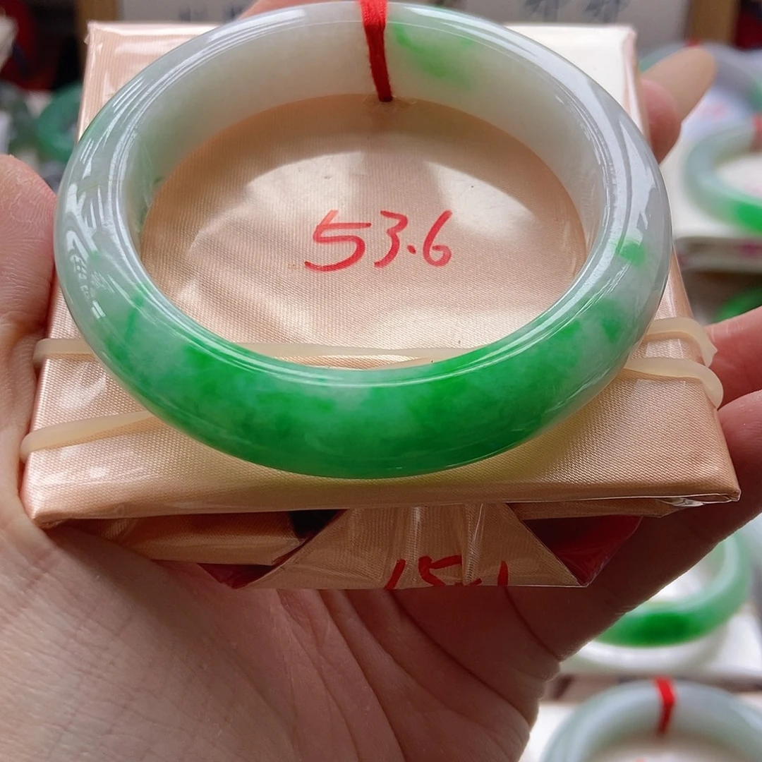 未镶嵌手镯翡翠10号