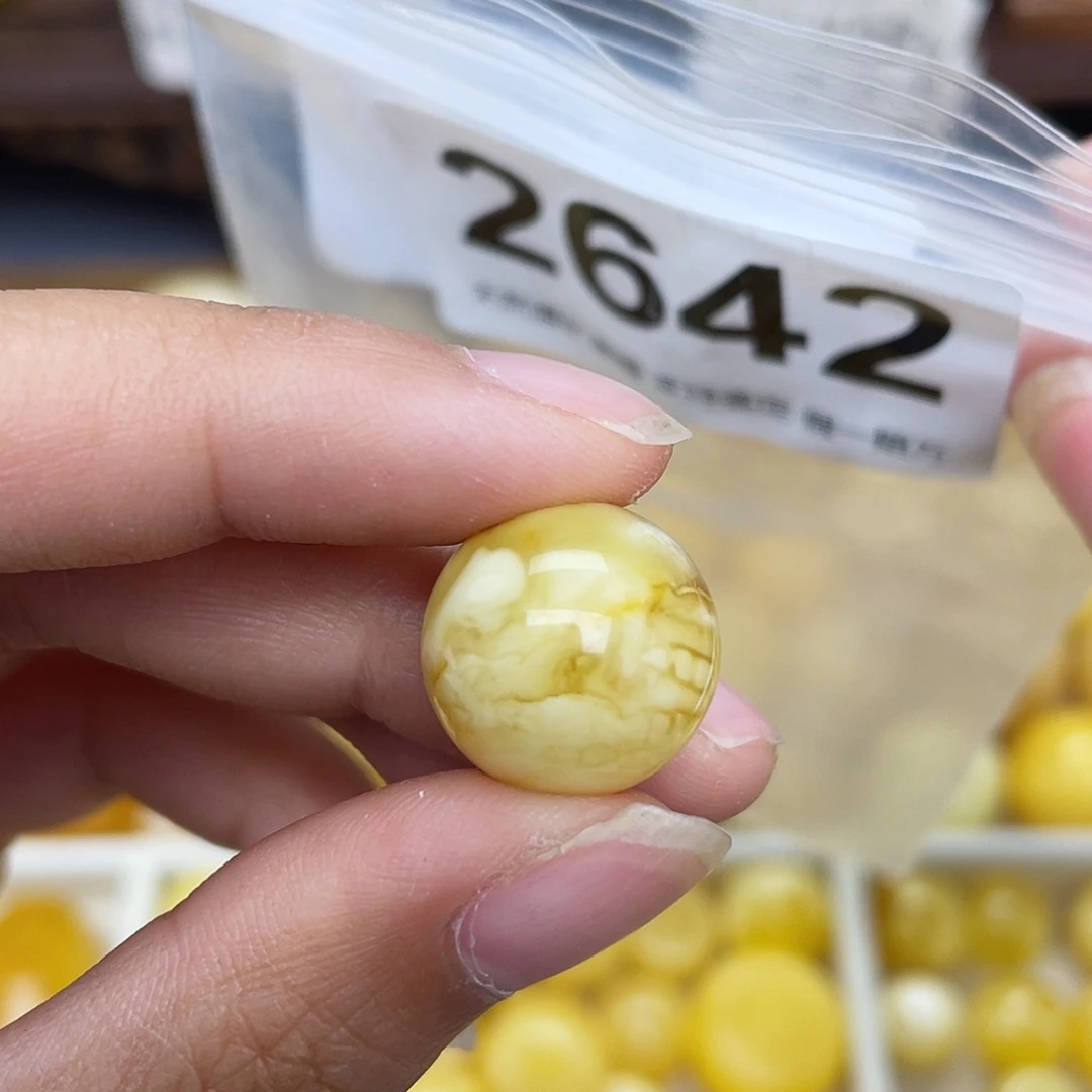 蜜蜡未镶嵌珠宝奇石15.4沁色