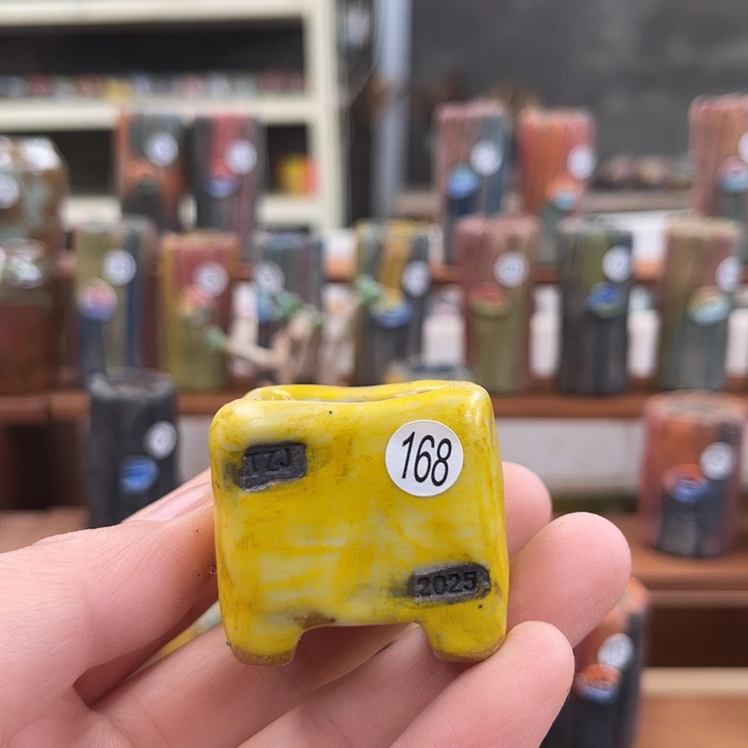 内口2.5外高3厘米左右