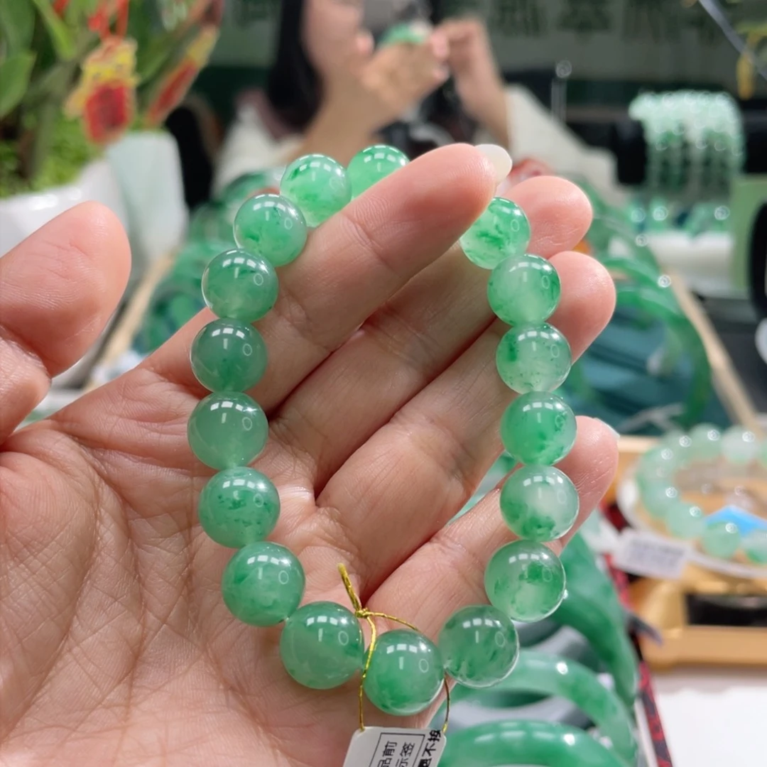 石英质玉手链未镶嵌