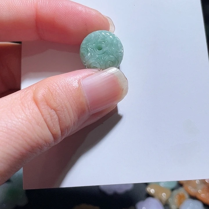 颈饰未镶嵌翡翠天