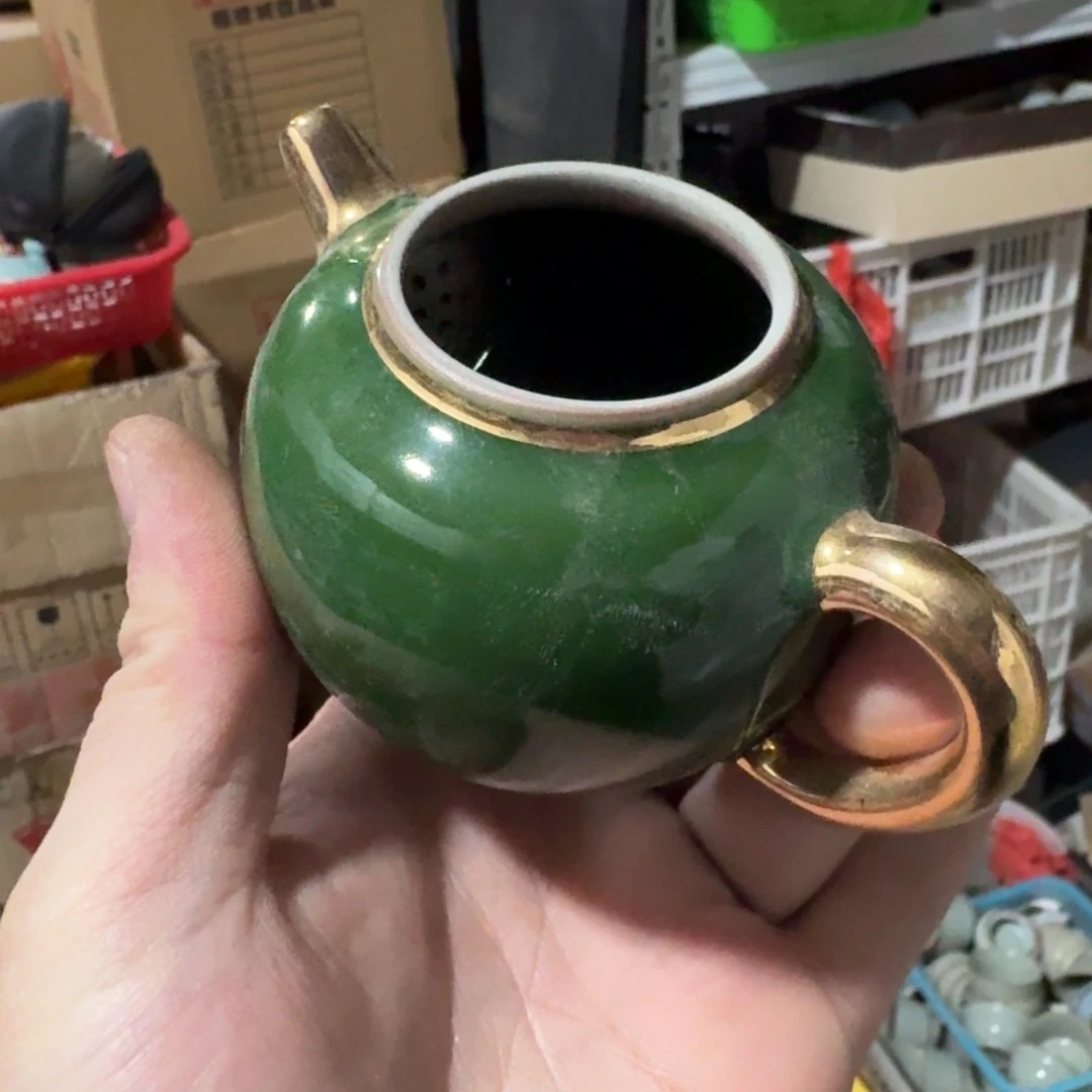 瑕疵介意勿拍陶瓷器皿B925