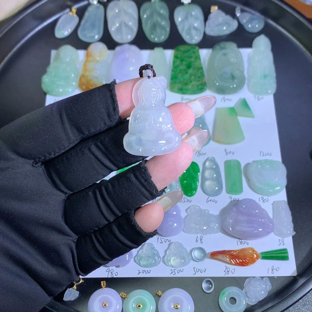 翡翠未镶嵌吊坠(不含链)如意观音