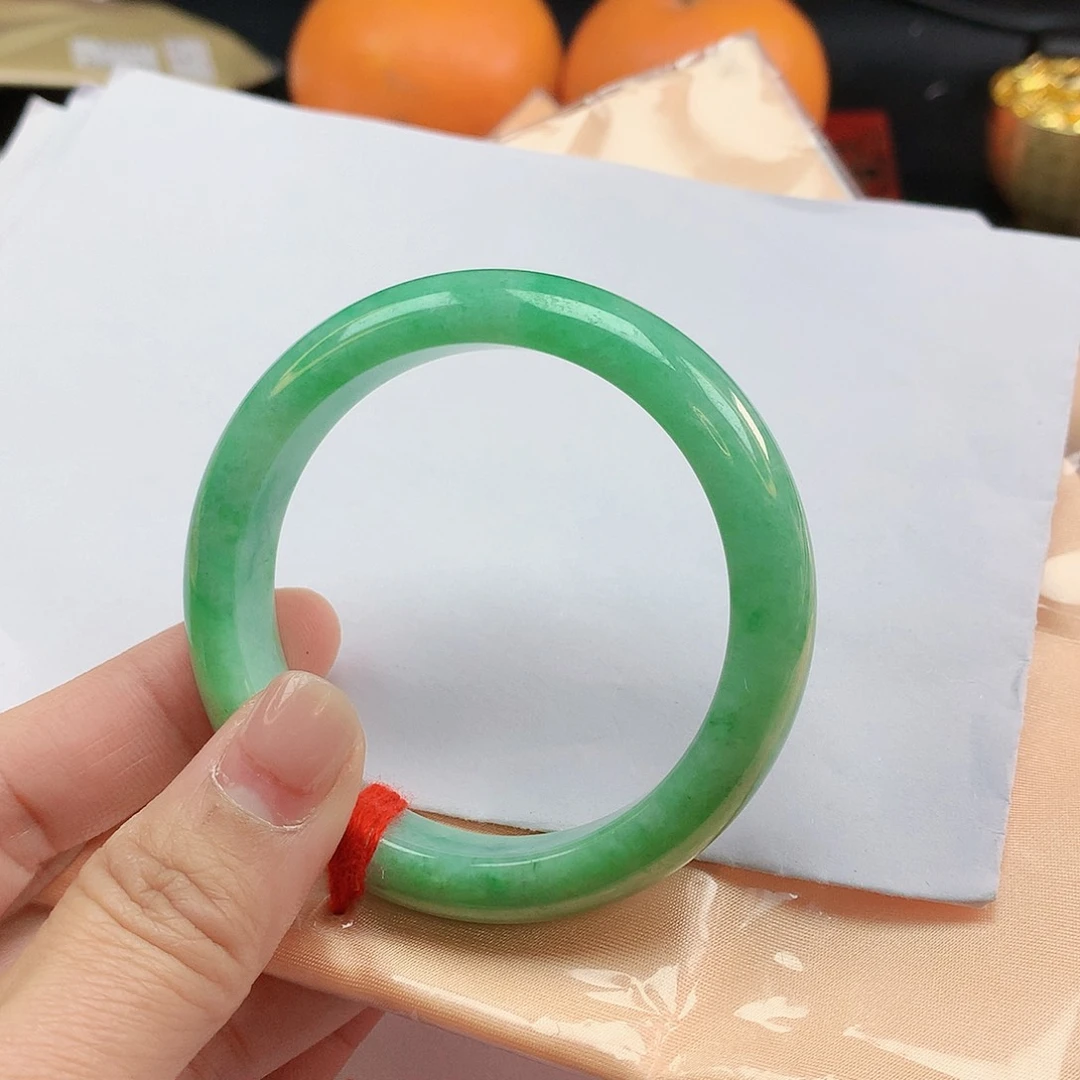翡翠手镯未镶嵌52圈0497