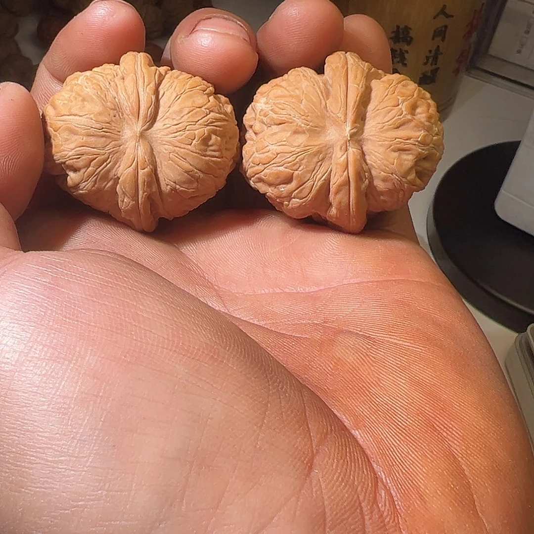 蜜****把件文玩核桃文玩