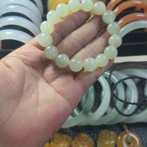 手链未镶嵌和田玉（青白玉）