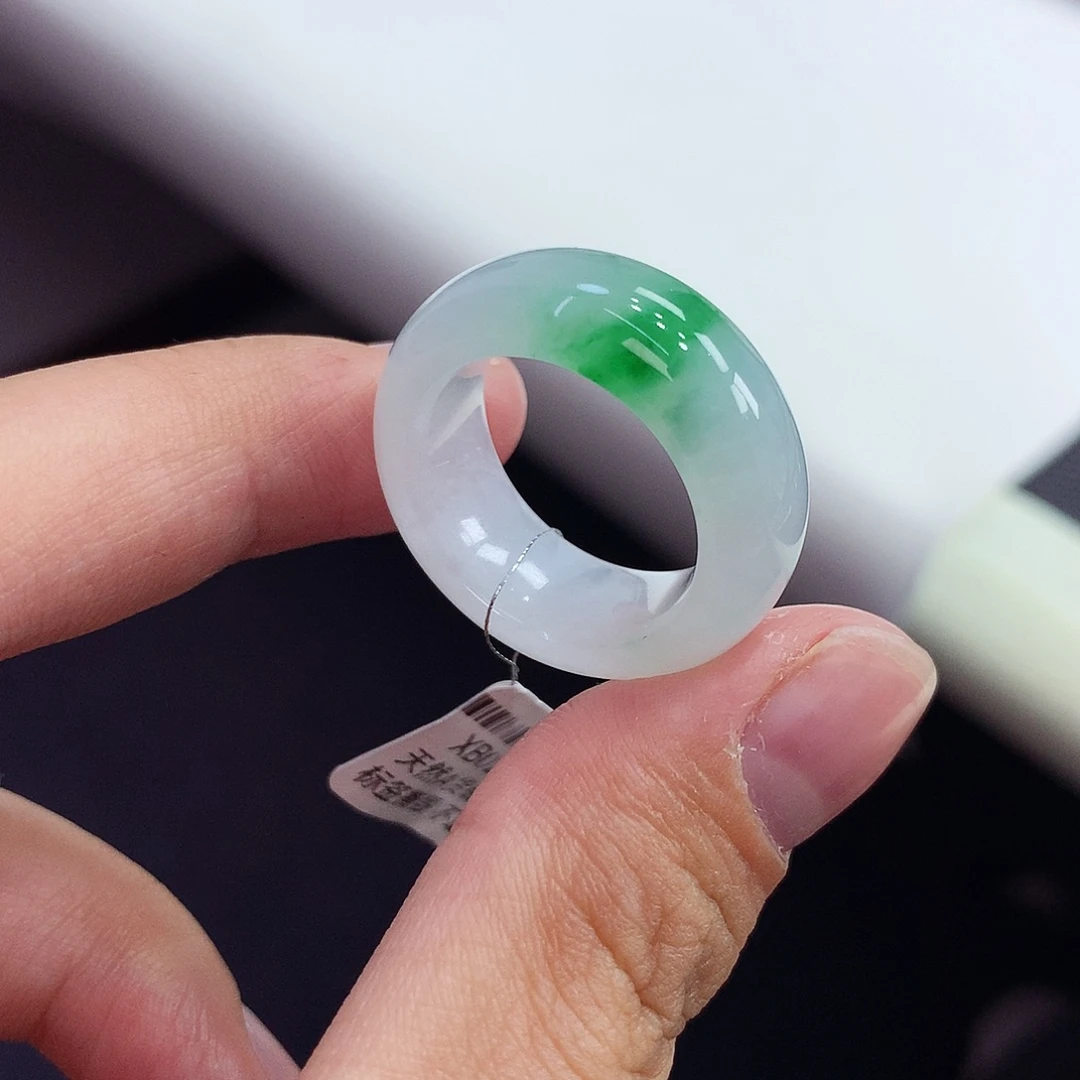 翡翠未镶嵌戒指15号