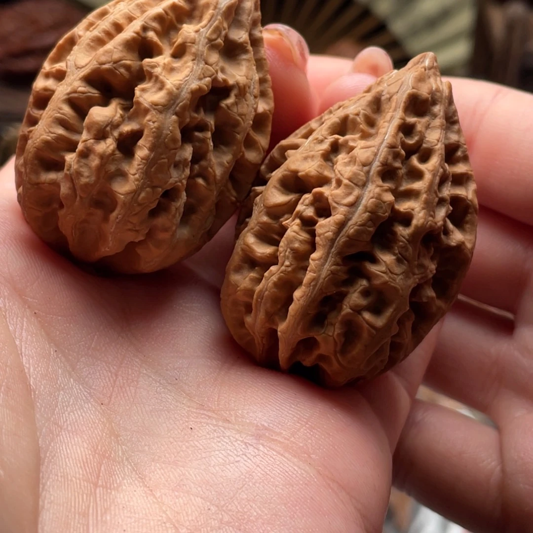 文玩核桃把件楸刀鱼52