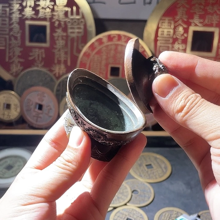 铜现代仿制工艺品