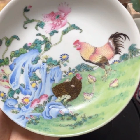 上***吉粉彩手把件鼻烟壶