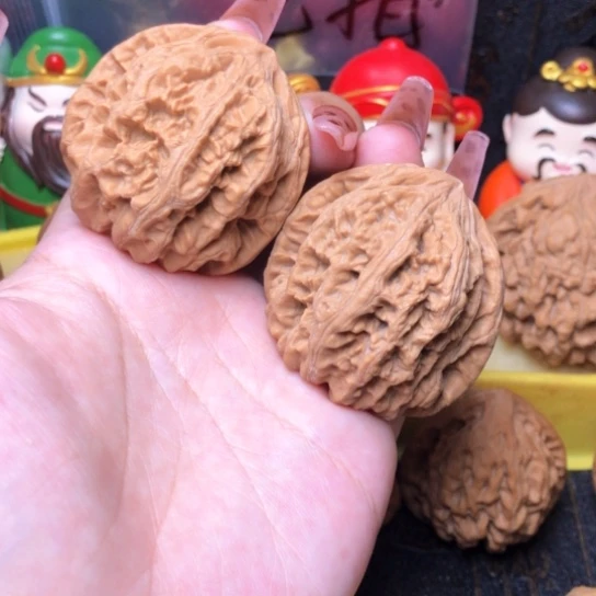 吊坠文玩核桃平谷粗筋