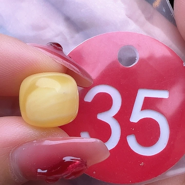 蜜蜡裸石未镶嵌微瑕 11.3mm 老型